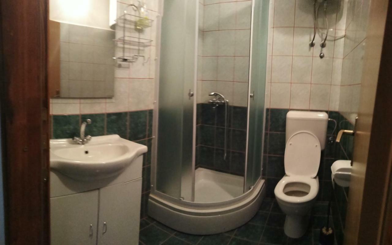 Apartman Rodic Omiš Buitenkant foto